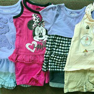 Toddler Girls Lot Of 4 Outfits Size 2T Tops and Bottoms Carter's, Garanimals...